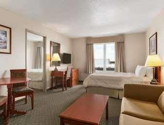Days & By Wyndham Hotel 3*